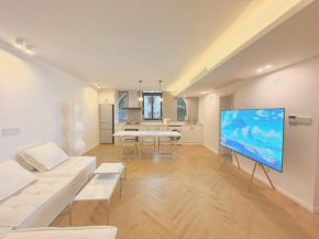 ZHome-Three floors 4 bedrooms - near Nanjing Road
